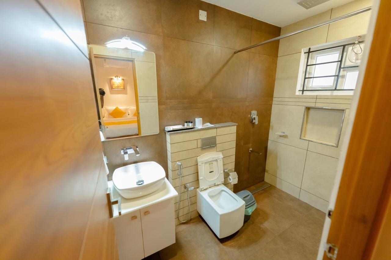 Seacoast Inn Fortkochi Fort Kochi Екстер'єр фото