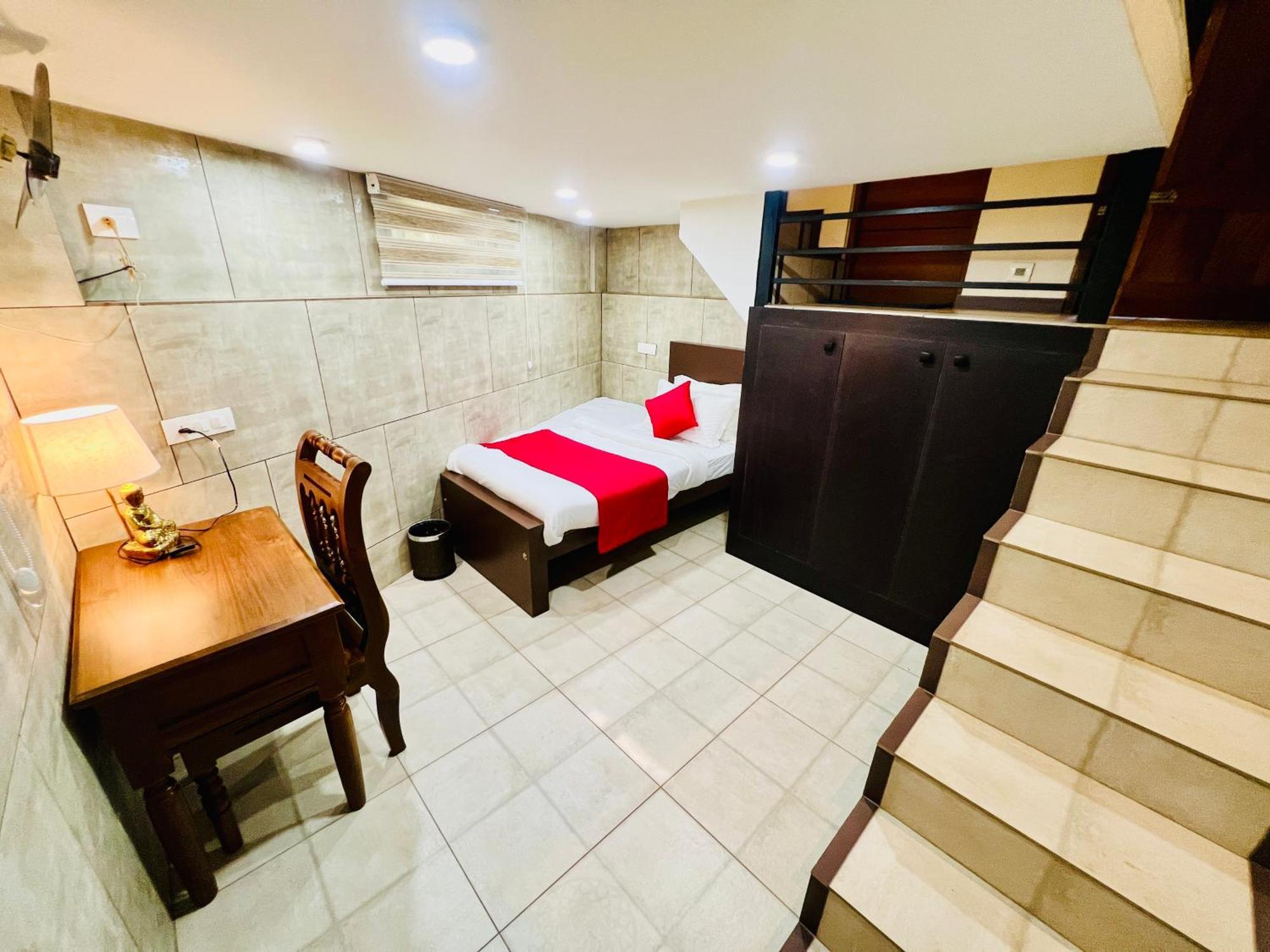 Seacoast Inn Fortkochi Fort Kochi Екстер'єр фото